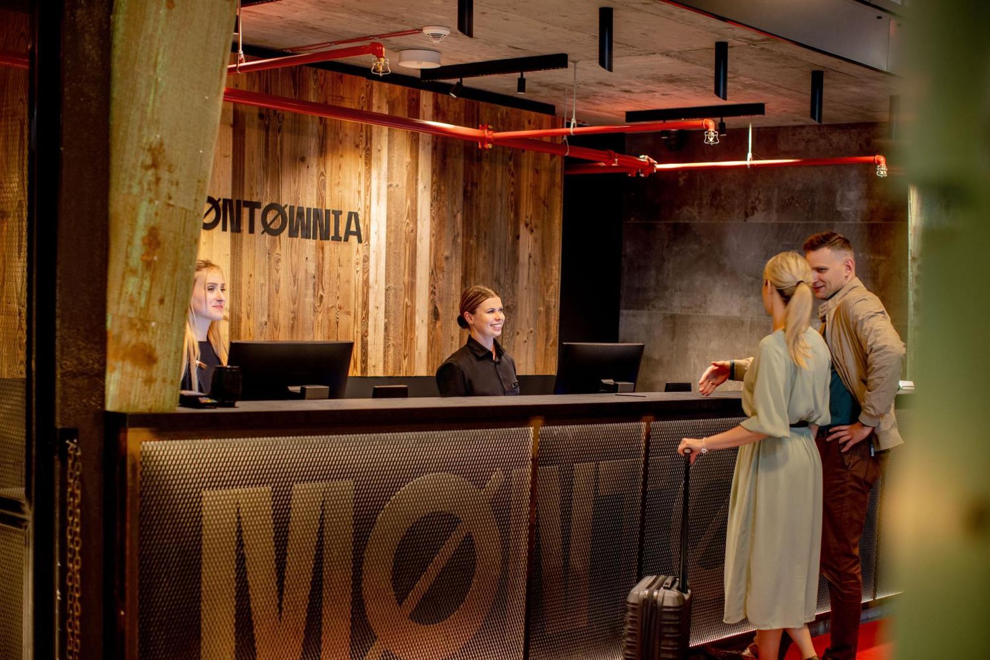 Montownia Lofts & Experience Aparthotel Gdansk Ngoại thất bức ảnh